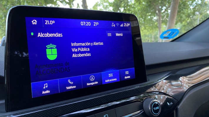 Ford Messaging-System unterstützt sicheres Fahren in der Stadt mit kommunaler Daten-Anbindung